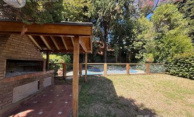 Casa en Florida en venta 5 ambientes lote de 10 x 36 mts - Hermoso Pulmon de manzana