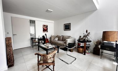 Departamento duplex en Intendente Becco  al 2330 Beccar