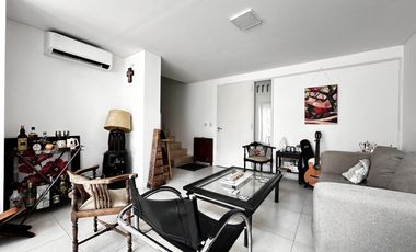 Departamento duplex en Intendente Becco  al 2330 Beccar