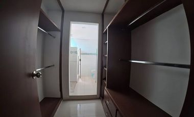 Venta de casa remodelada en el Fraccionamiento Las Américas