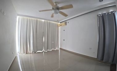 Venta de casa remodelada en el Fraccionamiento Las Américas