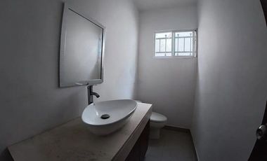 Venta de casa remodelada en el Fraccionamiento Las Américas