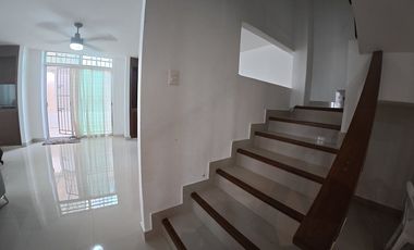 Venta de casa remodelada en el Fraccionamiento Las Américas