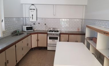 VENTA PH 4 AMB CON PATIO Y BALCON SIN EXPENSAS GERLI LANUS