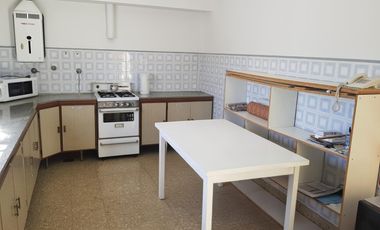 VENTA PH 4 AMB CON PATIO Y BALCON SIN EXPENSAS GERLI LANUS