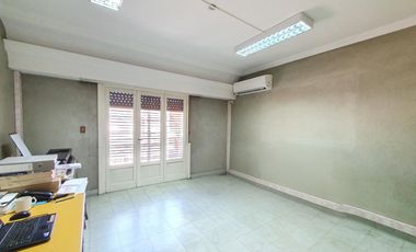 VENTA PH 4 AMB CON PATIO Y BALCON SIN EXPENSAS GERLI LANUS