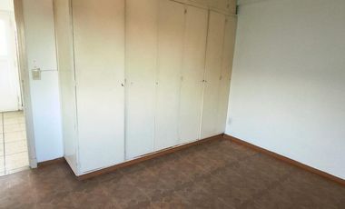 Local + 3 Departamentos dos ambientes en Venta San Antonio de Padua