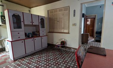 Casa en Venta con gran Terreno | Zona Polideportivo | Luján