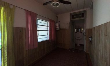 Casa en  calle Reconquista