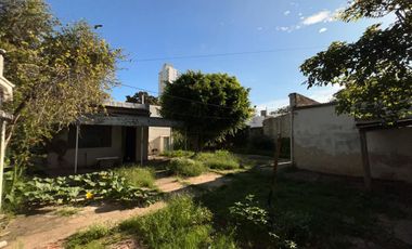 Casa en  calle Reconquista