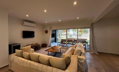 Casa en Venta Costa Esmeralda Barrio Senderos, 4 Dormitorios 160m² Pileta Calefaccionada USD 250.000