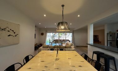 Casa en Venta Costa Esmeralda Barrio Senderos, 4 Dormitorios 160m² Pileta Calefaccionada USD 250.000