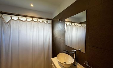 Casa en Venta Costa Esmeralda Barrio Senderos, 4 Dormitorios 160m² Pileta Calefaccionada USD 250.000