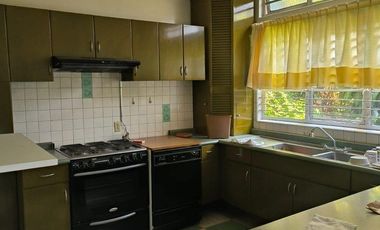 CASA SOLA EN VENTA EN COL. CIUDAD DE LOS DEPORTES