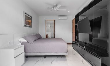 CONDO V MARINA 104-A