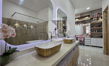 VENTA DE CASA CAMPESTRE CONJUNTO TIERRA DE FLORES YOPAL