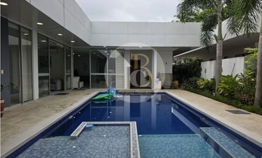 VENTA DE CASA CAMPESTRE CONJUNTO TIERRA DE FLORES YOPAL