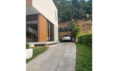 Venta Casa Campestre  Condominio Sopetran Antioquia