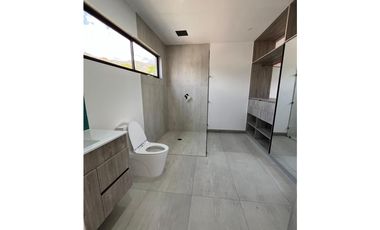 Venta Casa Campestre  Condominio Sopetran Antioquia