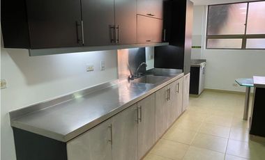 CASA EN VENTA EN LA ESTRELLA SECTOR SURAMERICA