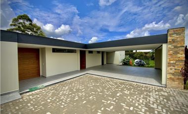 Venta Espectacular Casa Moderna Parcelacion El Retiro