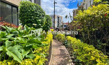 SE VENDE APARTAMENTO EN EL ROCIO- CAJICA