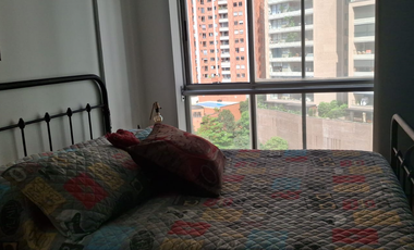 Vendo apartamento en el Poblado, sector Santa María de los ngeles