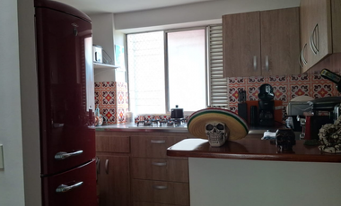 Vendo apartamento en el Poblado, sector Santa María de los ngeles