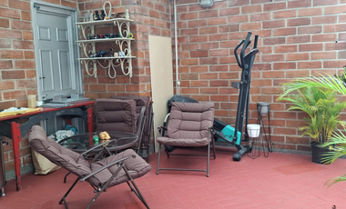 Vendo apartamento en el Poblado, sector Santa María de los ngeles
