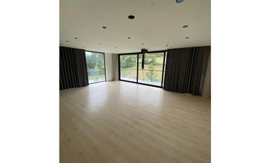 Casa en Venta en El Retiro Antioquia