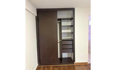 SE ARRIENDA HERMOSO APARTAMENTO EN CONDOMINIO CLUB  PICADILLY