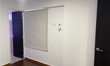 SE ARRIENDA HERMOSO APARTAMENTO EN CONDOMINIO CLUB  PICADILLY