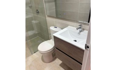 SE ARRIENDA HERMOSO APARTAMENTO EN CONDOMINIO CLUB  PICADILLY