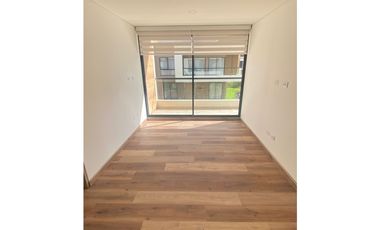 SE ARRIENDA CASA EN CHIA VEREDA TIQUIZA