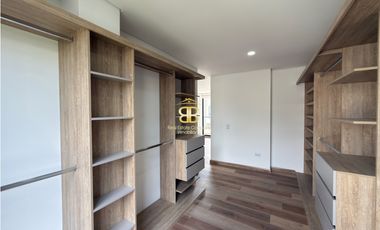 SE ARRIENDA CASA EN CHIA VEREDA TIQUIZA