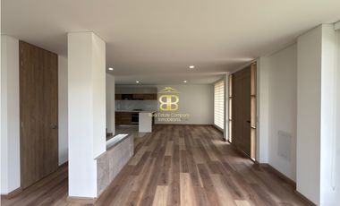 SE ARRIENDA CASA EN CHIA VEREDA TIQUIZA