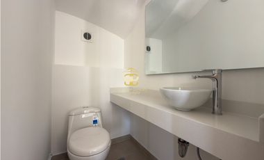 SE ARRIENDA CASA EN CHIA VEREDA TIQUIZA