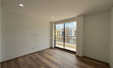 SE ARRIENDA CASA EN CHIA VEREDA TIQUIZA