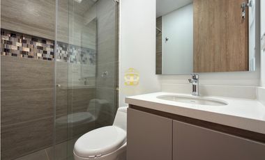 SE ARRIENDA CASA EN CHIA VEREDA TIQUIZA