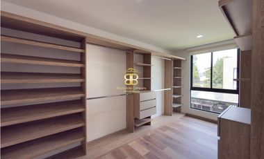 SE ARRIENDA CASA EN CHIA VEREDA TIQUIZA