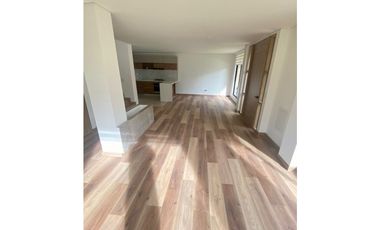 SE ARRIENDA CASA EN CHIA VEREDA TIQUIZA