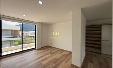 SE ARRIENDA CASA EN CHIA VEREDA TIQUIZA