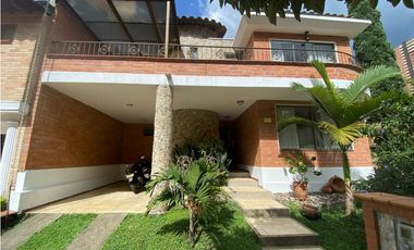Venta De Casa En La Loma De San Jose, Sabaneta