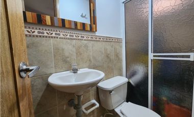 CASA EN SABANETA ESQUINERA, A BUEN PRECIO