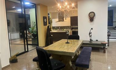 Casa en Venta en El Poblado