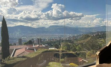 Casa en Arriendo Amoblada en El Poblado