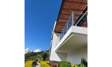 Casa en Arriendo Amoblada en El Poblado