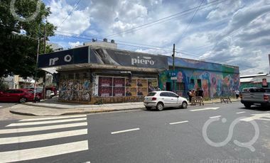 Venta-Terreno en San Martin-LOTE-esquina local en san Martin-permuta- apto desarrollo