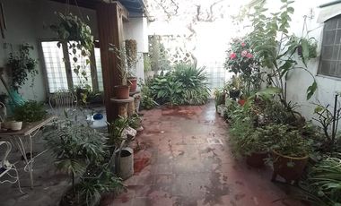 CASA 4 AMB EXCELENTE UBICACION