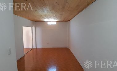 Alquiler de PH 2 ambientes en Wilde